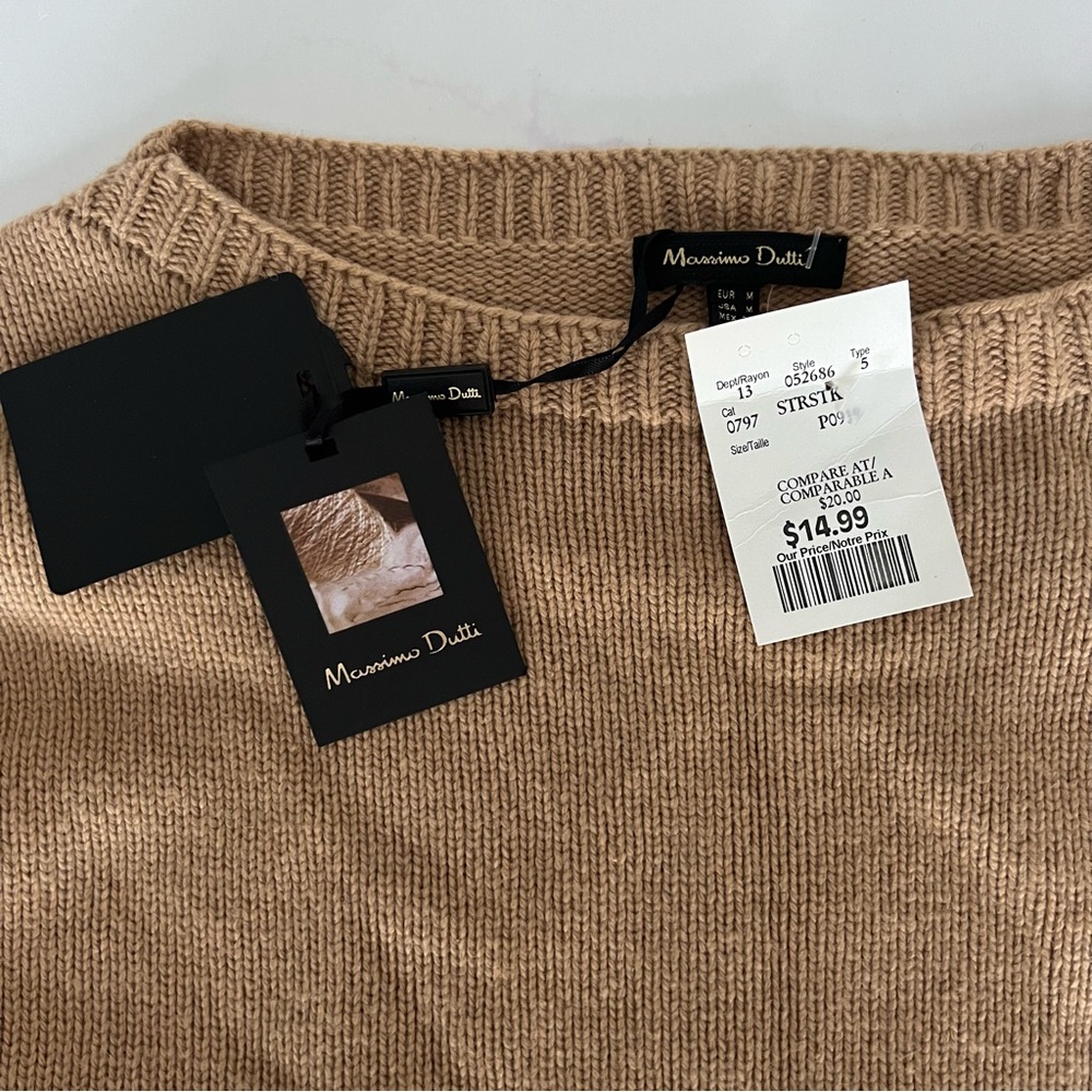 NWT | Cropped sweater - Picture 1 of 2
